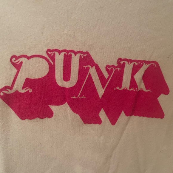 NWOT Metropolitan Museum of Art NYC White T-Shirt with Pink Graphic - Picture 3 of 6